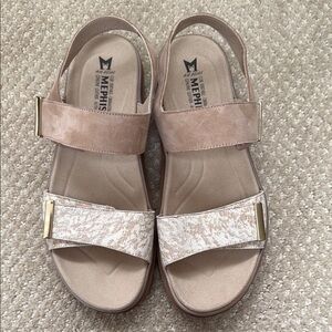 Mephisto Dominica Sandals with Adjustable Straps - New w/o box